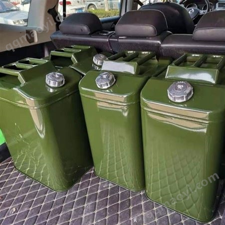 35L汽油桶機(jī)油桶柴油桶加厚0.7毫米厚軍綠鐵桶防爆35升L方桶